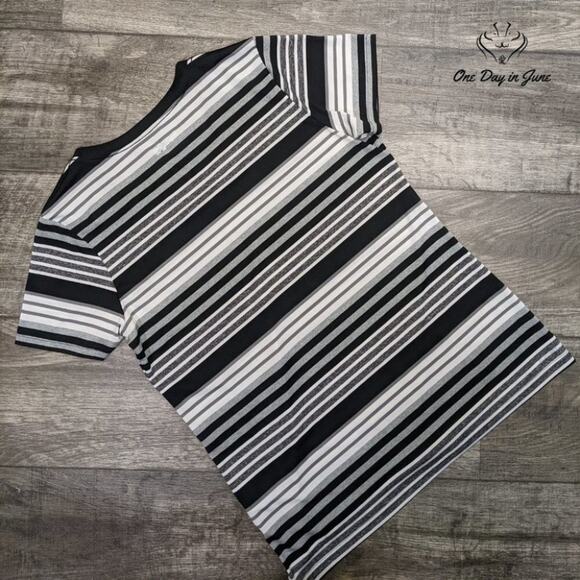 Reebok Striped Short Sleeve T-Shirt Size L - Picture 3 of 3